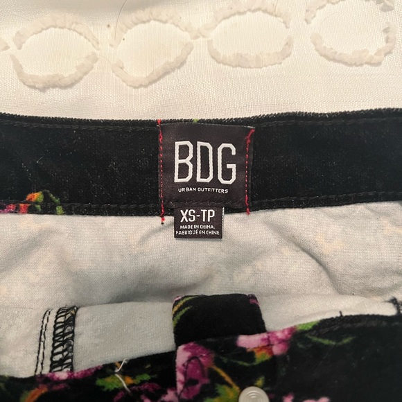 Free People - floral button up suede skirt size XS - Picture 3 of 3